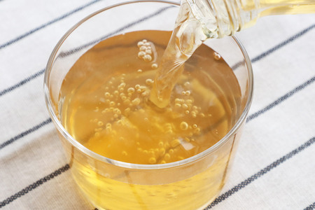  ストレートりんごジュース サンつがる 180ml×5本セット 青森県弘前市産りんご果汁100％ みらいファーム・ラボ 株式会社 小栗山農園