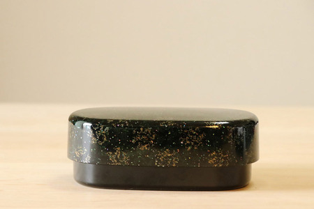  津軽塗 弁当箱（唐塗 貝蒔 黒）