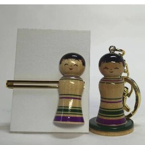 「こけス」ネクタイピン＆キーホルダー(緑ロクロ線)_雑貨     装飾品・工芸品     装飾品・工芸品  服飾小物 _【1238400】