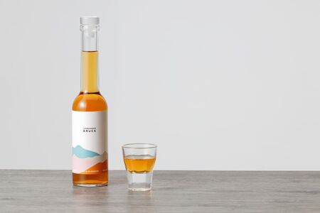 アップルブランデー LOVEVADOSBRUCE(ラブヴァドスブルース) りんご 酒