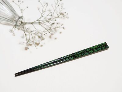津軽塗 箸 一膳【芽吹】 津軽塗箸 漆塗 お箸 ギフト プレゼント【青森 五所川原】ハシ 一対 おはし 津軽塗り 津軽塗り箸  黒 緑
