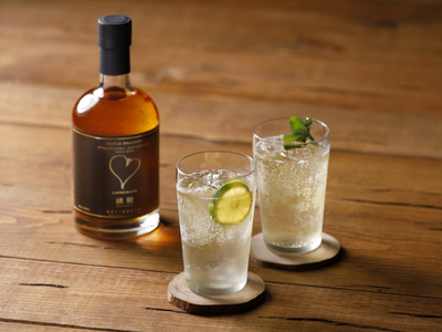 アップルブランデー　【3年熟成】LOVEVADOS檎暁 500ml 36%