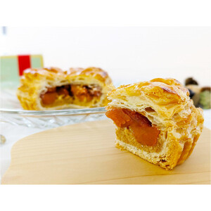 青森県十和田市産　百年紅玉アップルパイ　ホール4号【配送不可地域：離島】【1267535】