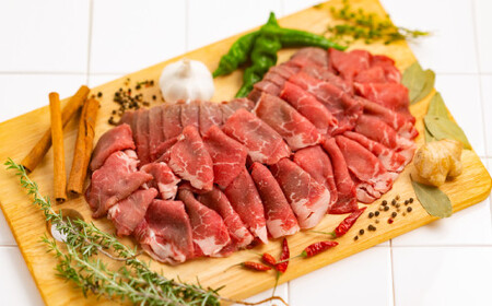 24-62 北海道ハーブ牛切り落とし(1.1kg)