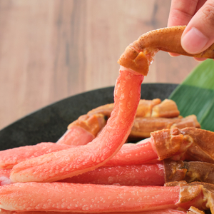 26-41 【年内配送12月15日入金まで】【生食可】特大・生ずわいがに脚ポーション1kg(500ｇ×2) within2025