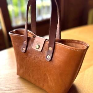 84-9 【年内配送12月15日入金まで】本革ミニトートバッグ（キャメル）【レザークラフト】 within2025