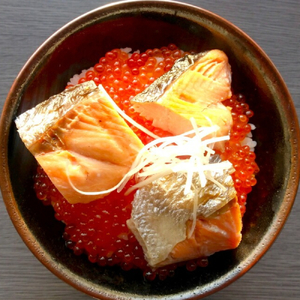 20-235 塩紅鮭姿切身＆ますいくら醤油漬けセット