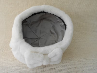プラクトミンク　ベレー帽（リボン付き）ホワイト_HD026-009