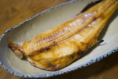 縞ホッケ・紅鮭・塩サバ食べ比べセット 縞ホッケ 紅鮭 塩サバ 魚 焼き魚 北海道 函館市 ふるさと納税 お取り寄せ 送料無料_HD069-015
