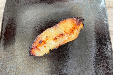 銀鱈西京漬１０切入 鱈 焼き魚 魚 海鮮 西京漬 焼くだけ 和食 ごはん おかず おつまみ 北海道 函館市 ふるさと納税 お取り寄せ 送料無料_HD085-031