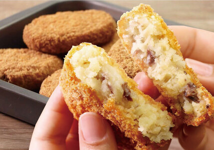 レンジでチンOK！「いわて牛コロッケ＆ズワイガニクリームコロッケ」総数12個 冷凍コロッケ 洋食 夕飯 ランチ お弁当 おかず 時短 簡単調理 便利 温めるだけ 揚げ物 レンジ調理