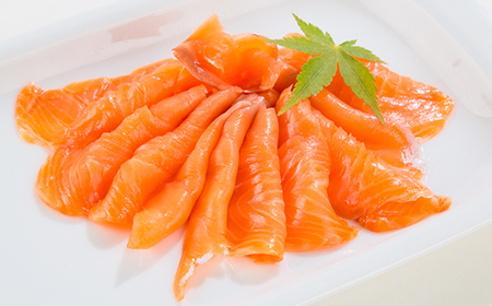 宮古トラウトサーモンの冷燻お試しセット 60g×3パック_魚介・海産物 _【配送不可地域:離島】【1605158】