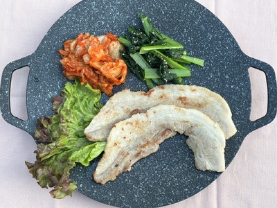 白金豚 焼肉用豚カルビ(バラ500g×2パック) 【1814】