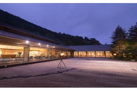 花巻温泉　佳松園宿泊券とレンタカーで花巻の旅ペア 【214】