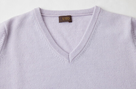 【12/7入金確認分まで年内発送】【UTOカシミヤ】レディース Vネックプルオーバー 岩手県 北上市 R0113
