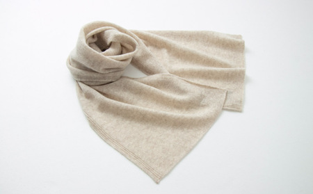 【UTOカシミヤ】天使のマフラー〈サンド〉 岩手県 北上市 H0129 （UTO）　マフラー カシミヤ カシミア