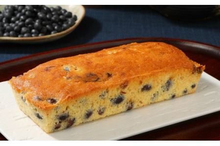 「竹屋の黒豆ケーキ」400g 岩手県産黒豆使用 パウンドケーキ