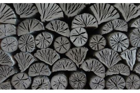 【火つき・火力・火持ちよしの国産高級木炭】岩手切炭（ＧＩ）3ｋｇ　なら堅一級