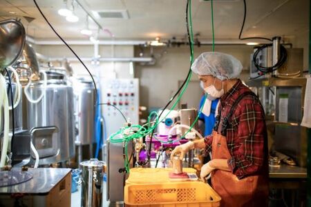 クラフトビール 遠野醸造 缶ビール 3種×2本 合計 6本 ＋ ロゴ入り チューリップ グラス 1個 セット 詰め合わせ セット お酒 地酒 プレゼント ギフト お祝い 父の日 感謝 誕生日  美味しい ビール お取り寄せ 飲み比べ  缶【数量限定】