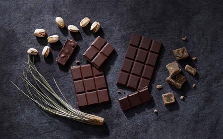 【薬剤師監修】 オーガニック チョコレート 2種セット 〈 黒糖 ・ ピスタチオ 〉 各1枚 【 チョコ お菓子 スイーツ 手作り 食べ比べ プレゼント 】RT1551