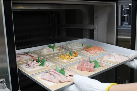 お刺身 おまかせ 旬 セット 5パック 【 刺身 魚介 魚介類 海鮮 詰合せ 便利 簡単 お手軽 冷凍 三陸産 旬 新鮮 岸屋商店 】RT2529