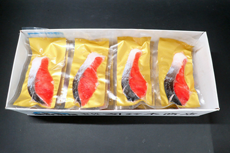 根室海鮮市場＜直送＞無添加天然熟成紅鮭1切(約80g)真空×15P A-28242