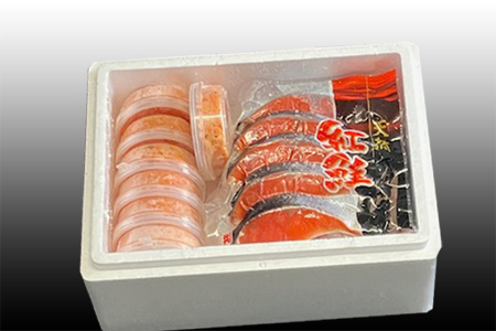 [12月21日決済分まで年内配送]いくら醤油漬け100g×7P、紅鮭5切×7P D-30020