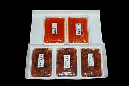 [12月21日決済分まで年内配送]【北海道根室産】[鮭匠ふじい]いくら・サーモン親子丼の具 B-42013