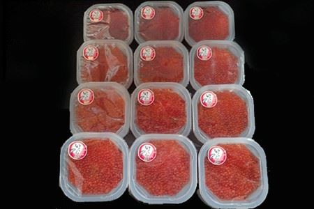 根室海鮮市場[直送]いくら醤油漬け(鱒卵)70g×12P(計840g) B-28065