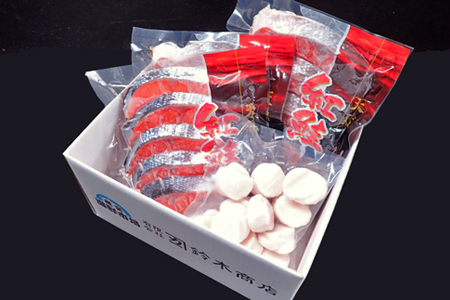 天然甘口紅鮭5切れ×3P・天然ほたて貝柱200g A-11207