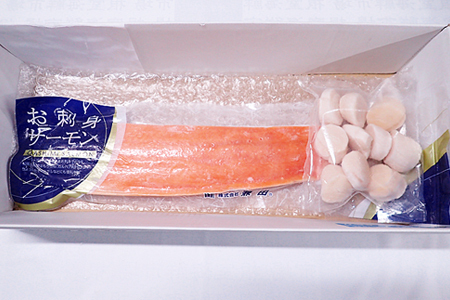 刺身用ほたて貝柱200g・刺身用トラウトサーモン(背)300～400g×1本 A-14221