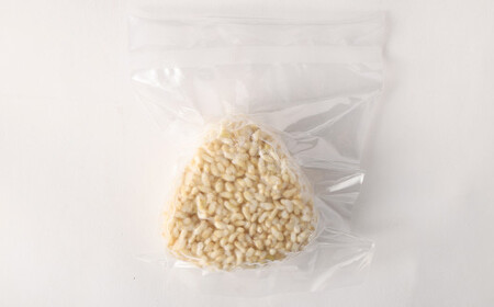 【年6回定期便・偶数月のお届け】 きらほ 玄米 冷凍 おにぎり 合計16.2kg  (90g×30個)×6回