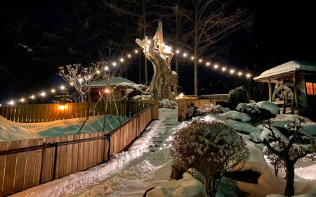 YUDA BASE 宿泊チケット（1泊2食付き・2名様）／ 宿泊 チケット 観光 旅行 グランピング キャンプ アウトドア ドッグラン