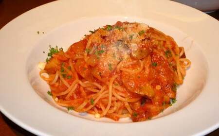 【厳選品】岩手にのへじゃがいも「伝」キタアカリ (サイズ混合) 5kg 【2025年9月中旬から2026年2月下旬発送予定】/ジャガイモ じゃがいも 芋 イモ 野菜 お取り寄せ 産地直送