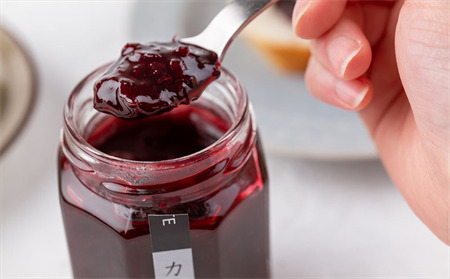 やまに農産 山里の恵みジャム3本(カシス・ブルーベリー・ハックルベリー)