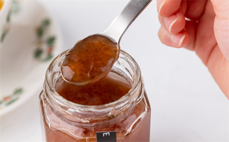 やまに農産　山里の恵みジャム３本（イチゴ・ブルーベリー・ハックルベリー）