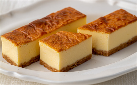 工藤菓子店「チーズケーキ」18個