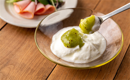 【定期便６ヶ月×月２回】ＹＵＤＡ「毎日食べたい湯田ヨーグルト」５個