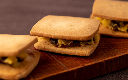 工藤菓子店「レーズンバターサンド」21個