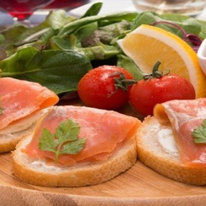 大槌トラウトサーモン冷燻製《中がけ》S 40g×10個セット