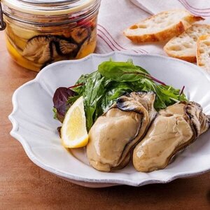 大槌の牡蛎燻製《にんにくオイル》L 180g×1個