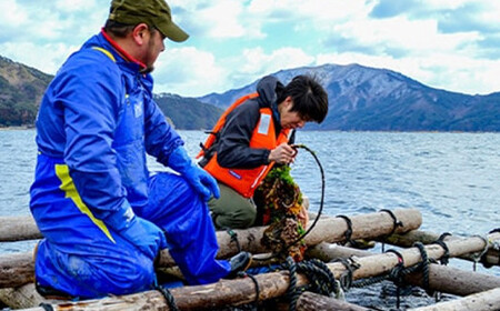漁師がご案内！漁船に乗って山田湾に浮かぶ養殖いかだ見学クルーズペアチケット YD-506