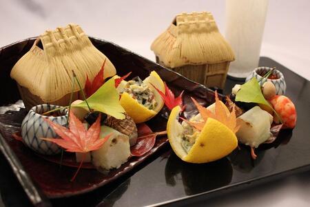 【茶寮宗園 】1泊2食付 ペア宿泊券《【本館】和室ベッド15畳》