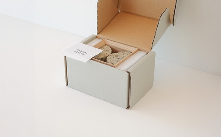 センダイフォルム ブックエンド01 ナチュラル【雑貨 日用品 文房具 ブックエンド インテリア デザイン 収納 オフィス 家庭 書斎 整理 整頓 モダン シンプル コンパクト 人気 便利 プレゼント ギフト 机上 知的 文房具 用品ステーショナリー】