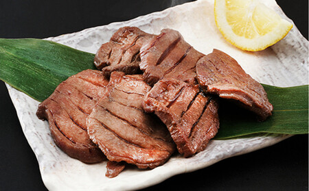 仙台名物 厚切り牛たん塩味 8mm 1,000g(500g×2P)