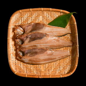 毎日シリーズ 真ホッケ半身醤油干し 3枚入り 北海道 礼文島産 真ホッケ おかず おつまみ 冷凍 太田屋醤油 塩竈市 宮城県 間宮商店 毎日 簡単 便利 魚　mm00007　