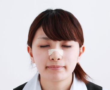 【50枚入り×4箱】鼻腔拡張テープ　肌色　５０枚入 BKT-50Ｈ 肌色