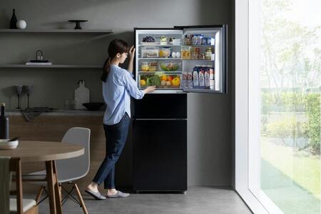 冷蔵庫 ノンフロン冷凍冷蔵庫 235L IRSN-HF24A-B ブラック