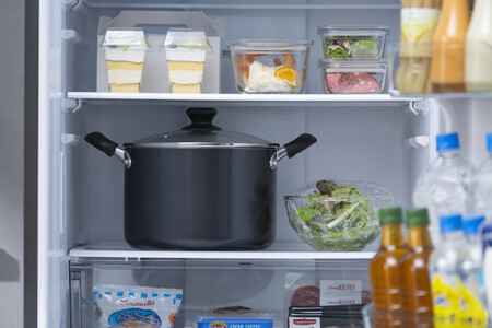 冷蔵庫 冷凍冷蔵庫 371L アイリスオーヤマ 大容量 2段冷凍室97L 大凍量 自動霜取り 幅60  大容量 冷蔵 冷凍 冷蔵保存 冷凍保存 家電 電化製品 使いやすい 便利 おすすめ 人気 アイリス IRSN-37A-B ブラック