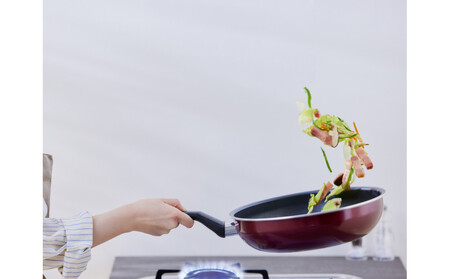 フライパン ダイヤモンドコートフライパン炒め鍋 IH・ガス火両用26cm VDI-W26 ワインレッド